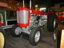 MF 95, Bj. 1959, 10500 ccm, 75 PS, ausgestellt im Auto & Traktor-Museum-Bodensee, 10-2019