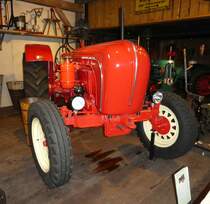 =Porsche Master, Bj. 1960, 3500 ccm, 50 PS, ausgestellt im Auto & Traktor-Museum-Bodensee, 10-2019