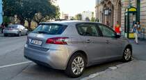 Peugeot 308 Mk2, fotografiert in September, 2020.