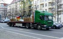 Scania P 450 mit Auflieger, Version Landwirtschaft.., Berlin im April 2021.