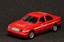 Mercedes Bens E320, Welly, stark bespielt. Tabletop Fotografie 26.04.21