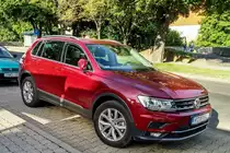 VW Tiguan Mk2, fotografiert in September 2020.