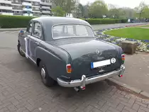 Heckansicht eines Mercedes Benz W120 180D. Wasserbahnhof in Mülheim an der Ruhr am 30.04.2021.