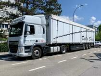 Ein DAF Sattelzug von Della Santa am 10.6.21 in Bern.
