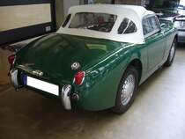 Heckansicht eines Austin Healey Sprite. Classic Remise Düsseldorf am 07.06.2021.