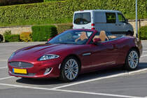 Jaguar XK Cabrio, aufgenommen auf einem Parkplatz. 05.2021