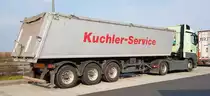 =MB Actros-Sattelkipper von KUCHLER-Service rastet im März 2021 an der A3