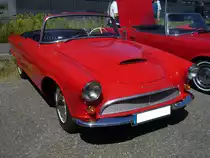 Auto Union 1000 SP Roadster, gebaut von 1961 bis 1965. Der 1000 SP Roadster wurde 1.640 mal in der Karosseriefabrik Baur/Stuttgart produziert. Seine Karosserie orientierte sich am Design des Ford Thunderbird der 1950´er Jahre. Der Dreizylinderreihenzweitaktmotor leistete 55 PS aus einem Hubraum von 980 cm³, was dem Wagen zu guten Fahrleistungen verhalf. Das schmucke Cabriolet kostete bei seiner Markteinführung DM 10.750,00. Oldtimertreffen an der  Alten Dreherei  in Mülheim an der Ruhr am 19.06.2021 und 20.06.2021.