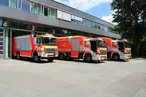 Berufsfeuerwehr Frankfurt am Main Mercedes Benz Actros Rüstwagen und Axor Rüstwagen Schiene 1+2 am 03.07.21 in Frankfurt an der BLW1