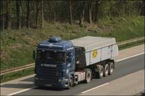 Der Scania R420 von Tersteeg ist mit einem Meiller-Kippsattel auf dem R�ckweg in Richtung Hagen.
