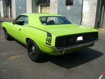 Heckansicht eines Plymouth Barracuda  Cuda 440  aus dem Jahr 1970. Oldtimertreffen an Mo´s Bikertreff in Krefeld am 27.06.2021.