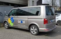 =VW T 6 vom Augenarzt GROSS steht im April 2021 in Hünfeld