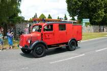 Mercedes Benz Löschfahrzeug am 04.07.21 bei einer Oldtimer Parade zum Jubiläum 75 Jahre Kreisfeuerwehrverband Gießen in Lich (Hessen)