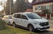 Dacia Lodgy. Aufnahme: 03, 2021.