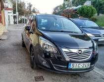 Opel Meriva Mk2, fotografiert in Oktober, 2020.