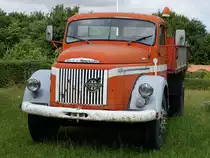 Volvo LKW N86, Motor Volvo TD 70, 210 Ps, gebaut von 1965 bis 1975, gesehen in Birket  Dänemark (18.07.2021)