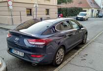 Rückansicht: Hyundai i30 Fastback in Oktober 2020.