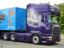 Eine mit Airbrush aufgewertete Scania R500 Zugmaschine war Anfang Juni 2016 in Leeuwarden zu sehen.