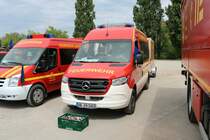Feuerwehr Mercedes Benz Sprinter MTW am 24.07.21 auf dem Festplatz nach der Ankunft des Hilfeleistungskontingent Hochwasser/Pumpen Aschaffenburg aus dem Katastrophengebiet in Rheinland Pfalz