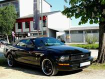 FORD-MUSTANG, bereit zur nächsten Ausfahrt; 210531