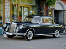 Dieser Mercedes-Benz 220 Cabrio (?) war Anfang Juli 2017 in Hohenschwangau zu sehen.