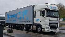 =DAF XF-Sattelzug von ATRULOG rastet im Mai 2021 an der A 5