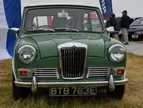 Der Riley Elf, hier in der Version Mark II war eigentlich ein Mini mit angesetzten Kofferraum. (Fairford, Juli 2017)