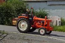 Oldtimer Traktor Renault Super 7, aufgenommen 07.2021.  