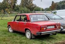 Rückansicht: lada nova alias Lada 2105. Foto: 10.2020.