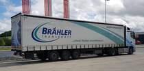=MB Actros der Spedition BRÄHLER steht auf dem Rasthof Fulda-Nord, 05-2021