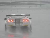 In die Eisen! Anbremsen einer Corvette vor der Kurve. Das Bild stammt vom 18.04.2009.