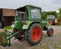 =Fendt Farmer 200 S unterwegs in Petersberg-Marbach, 06-2021