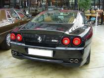 Heckansicht eines Ferrari 575 M. Classic Remise Düsseldorf am 15.08.2021.