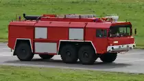 Dieses FAUN 22.30/45V Flugfeldlöschfahrzeug 3500 Liter konnte ich Mitte August 2021 in Neubrandenburg ablichten.