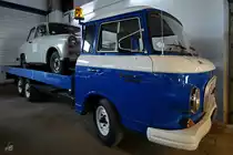 Ein Barkas B1000 Autotransporter war im August 2021 im DDR-Museum Dargen zu sehen.