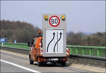 Vorabsicherung auf der Talbr�cke Kattenbusch in Fahrtrichtung Dortmund. (07.04.2009)