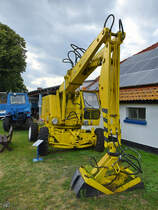 Mitte August 2021 war im DDR-Museum Dargen ein hydraulischer Mobilbagger Weimar T 174-1 zu sehen.