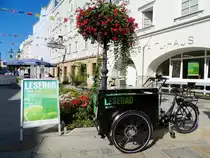 LESERAD der Stadtbücherei-Ried, vor einem der nächsten Ausfahrten; 210807