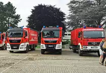 MAN Feuerwehrfahrzeuge der Feuerwehr Essen zur Unterstützung in der Hochwasserkathastrophe in Eu-Flamersheim - 19.07.2021