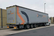 =MAN-Sattelzug von PROFISPED steht auf der Rastanlage Grossenmoor im Juni 2021