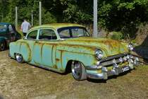 Bei diesem Chevrolet de Luxe 210, BJ 1954, hat der Eigentmer noch etwas zu tun um diesen auf Hochglanz zu bringen, gesehen beim Oldtimertreffen „History Vehicles“ in Lasauvage (L) 05.09.2021
