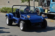 VW Buggy, auf der Suche nach einem Stellplatz beim Oldtimertreffen „History Vehicles“ in den Staen von Lasauvage (L). 05.09.2021