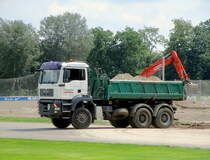 MAN TGA 26.390 am 12.07.2021 auf einer Baustelle in Berlin.