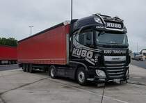 =DAF-Sattelzug von KUBO TRANSPORT rastet im Juni 2021 an der A 5