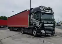 =DAF-Sattelzug von KUBO TRANSPORT rastet im Juni 2021 an der A 5