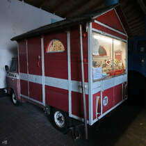 Ein Barkas B1000 mit Verkaufsaufbau war im August 2021 im DDR-Museum Dargen zu sehen.