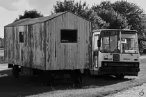 Dieser Bau- oder Aufenthaltswagen war im August 2021 im DDR-Museum Dargen zu sehen.