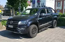 =VW Amarok Dark Label steht im Juli 2021 in Hünfeld