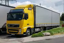 =Volvo FH ECO-Sattelzug rastet im Juni 2021 an der A 3