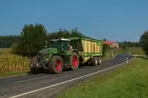 LU Schmidt Ronneburg Fendt Vario 930 mit Krone ZX Häckselwagen am 18.09.21 bei der Maisernte 2021 bei Diebach am Haag 